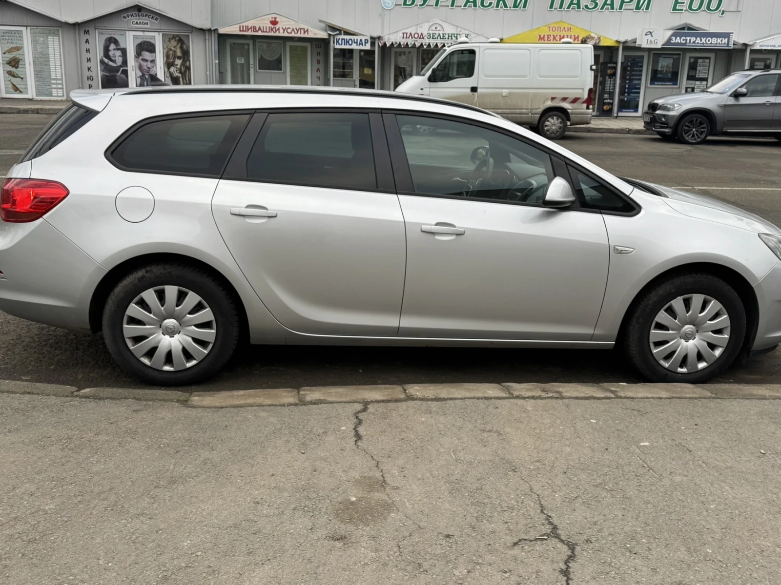 Opel Astra, снимка 4 - Автомобили и джипове - 54643315
