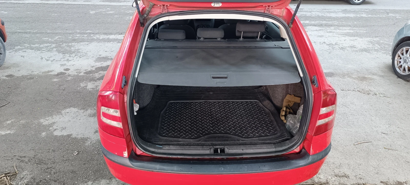 Skoda Octavia, снимка 14 - Автомобили и джипове - 54740905