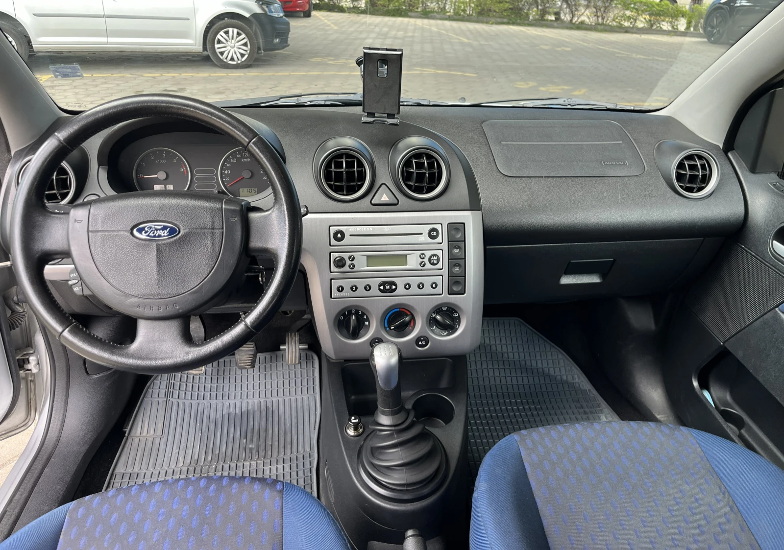 Ford Fiesta, снимка 9 - Автомобили и джипове - 55068728