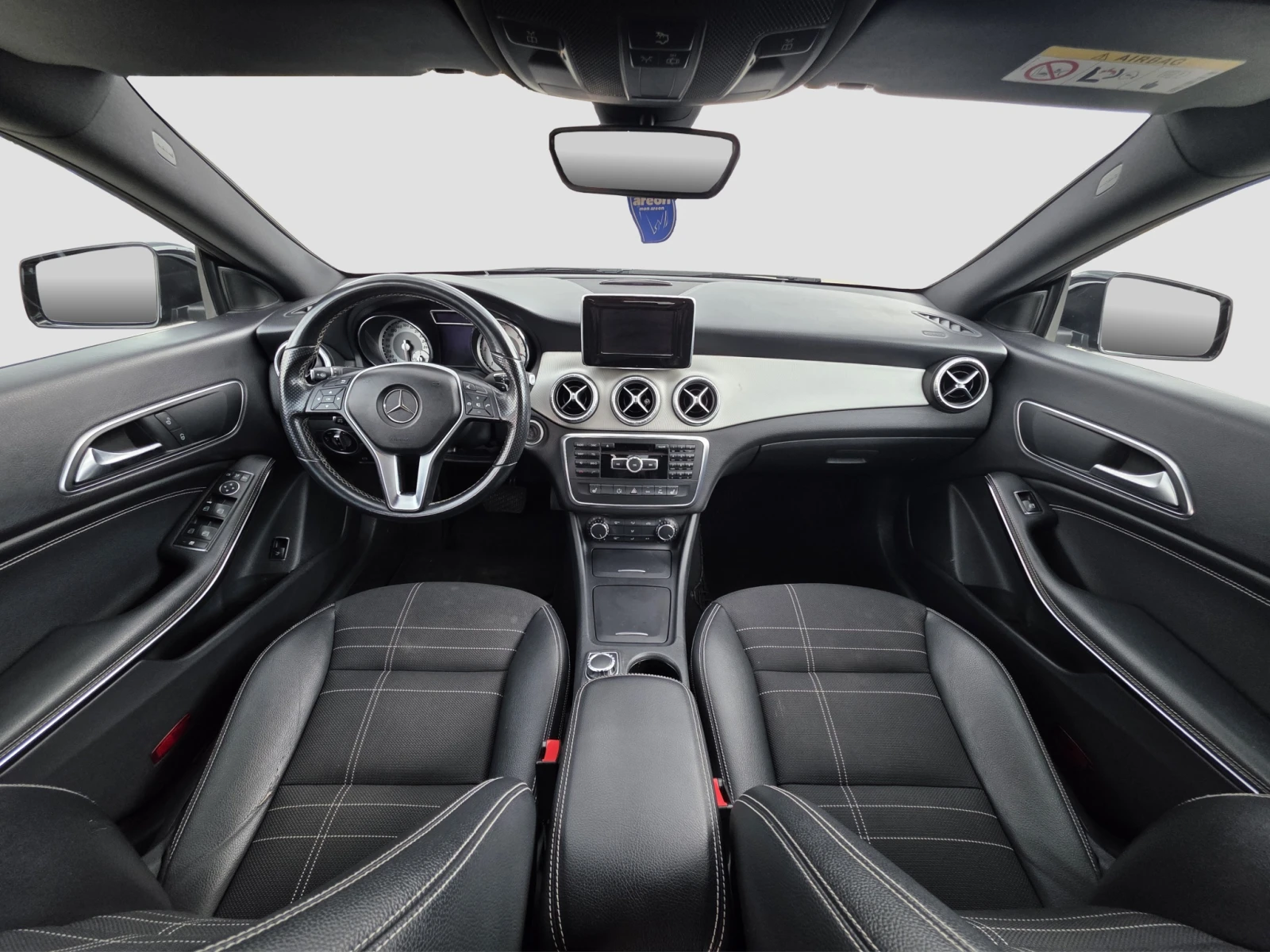 Mercedes-Benz CLA 220 CDI AMG, снимка 11 - Автомобили и джипове - 55184276