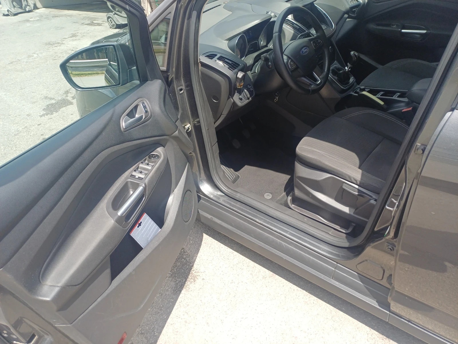 Ford C-max 1.5dci евро 6в, снимка 7 - Автомобили и джипове - 55414275