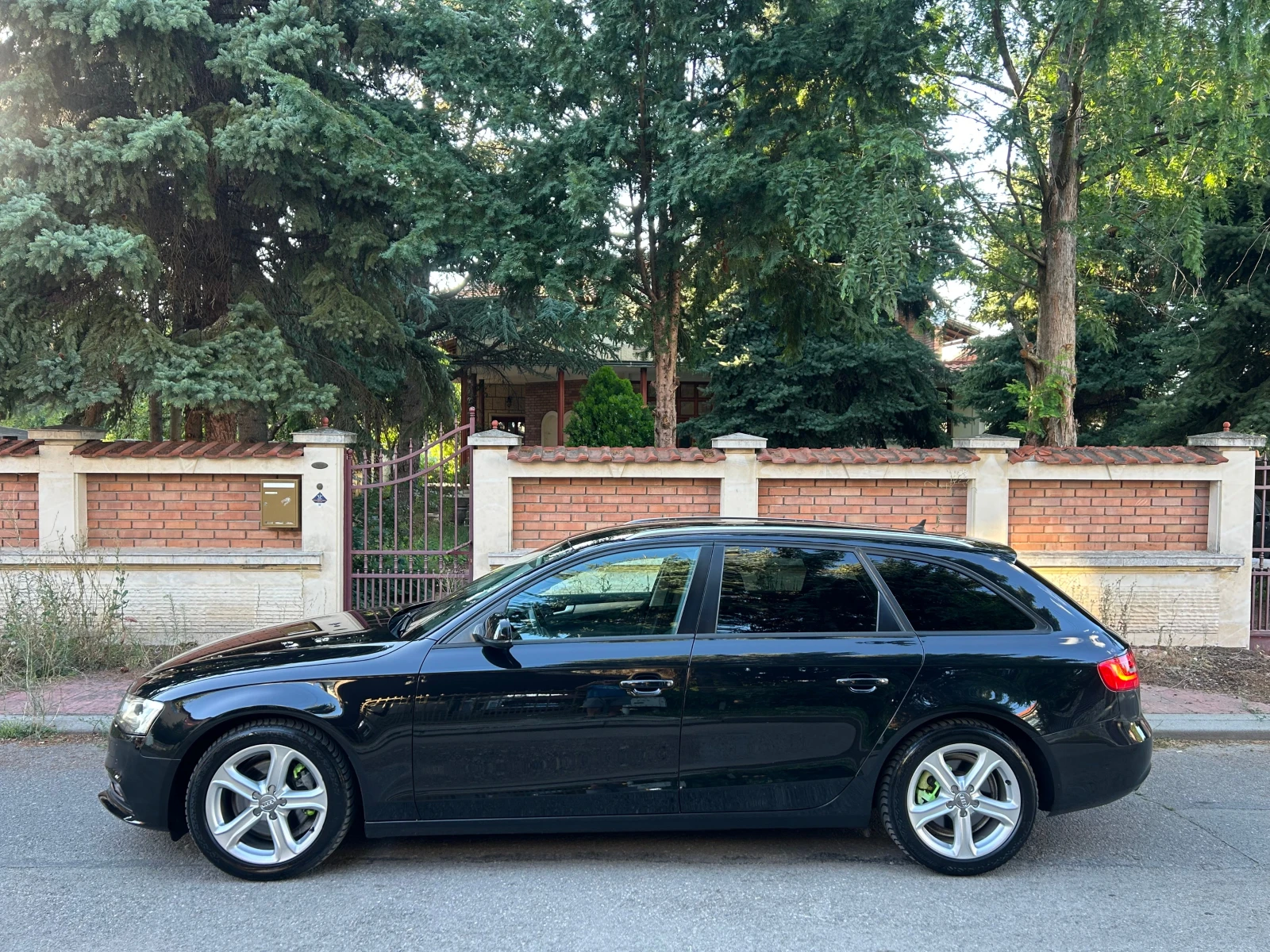 Audi A4 2.0 TDI 177K AVTOMAT, снимка 7 - Автомобили и джипове - 55467631