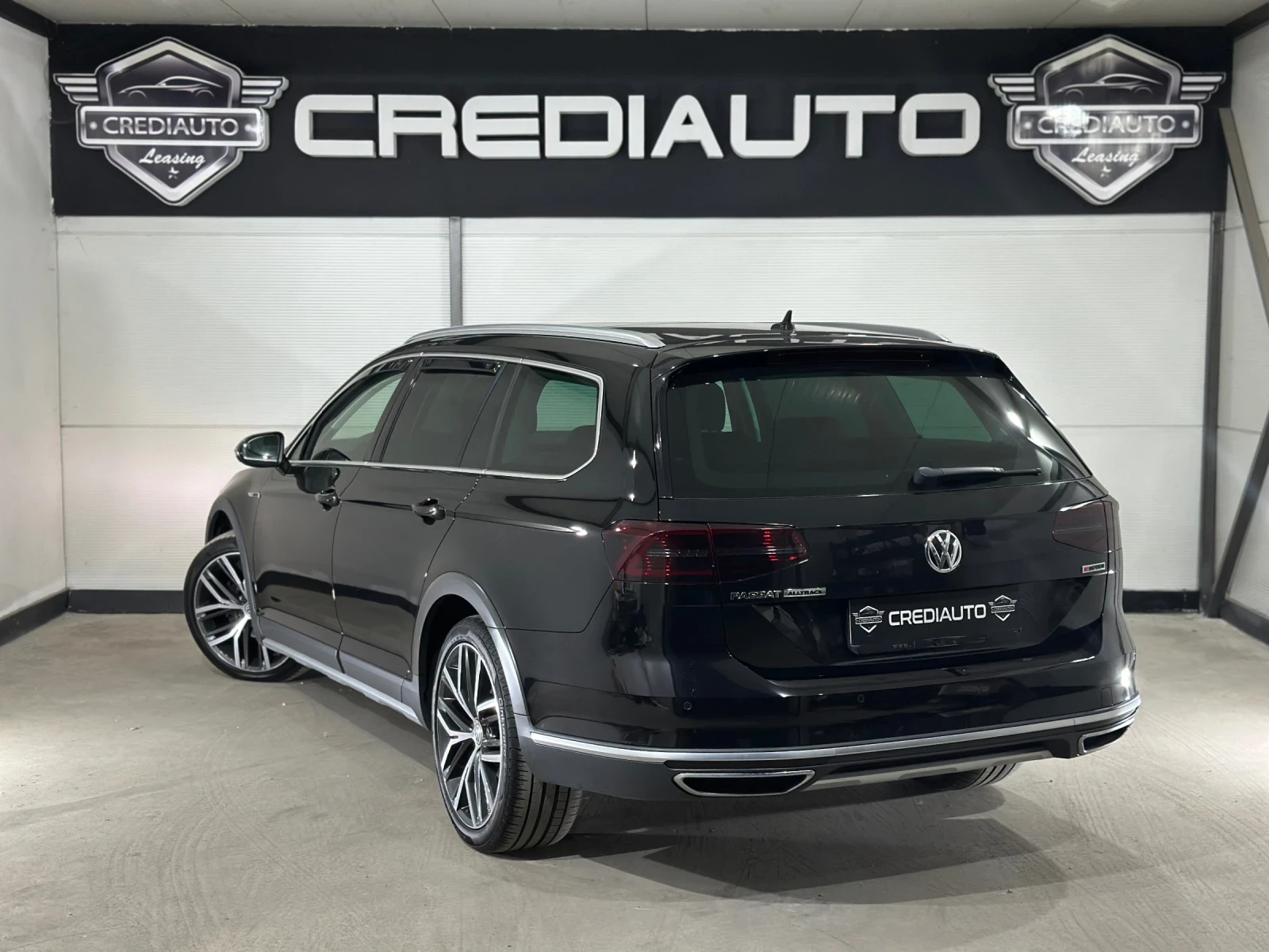 VW Passat, снимка 4 - Автомобили и джипове - 55536594