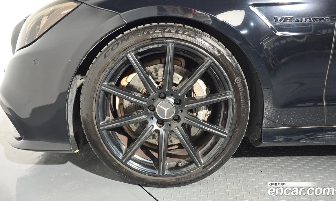 Mercedes-Benz CLS CLS63 AMG 4MATIC, снимка 5 - Автомобили и джипове - 56122369