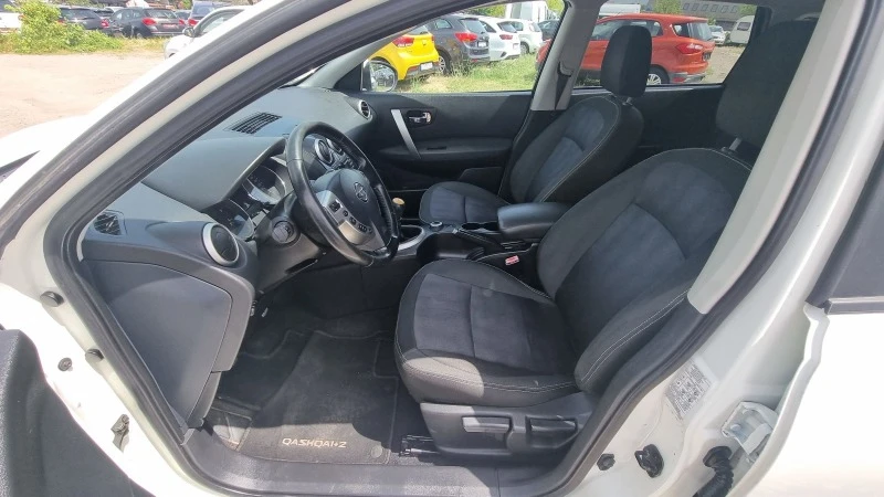 Nissan Qashqai 2.0dci 4x4 + 2 , снимка 7 - Автомобили и джипове - 46367609