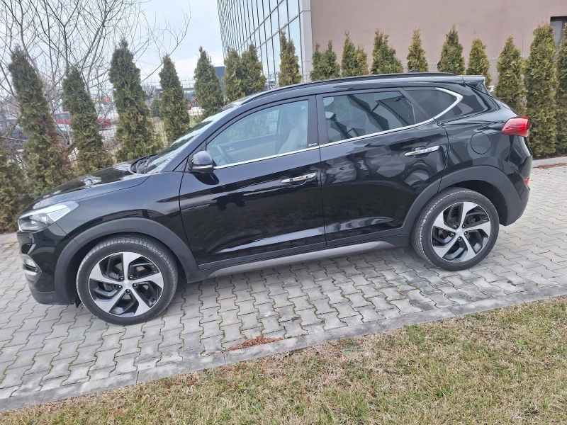 Hyundai Tucson Xpossible  KAYLESS  PANORAMA   4x4, снимка 2 - Автомобили и джипове - 49300367