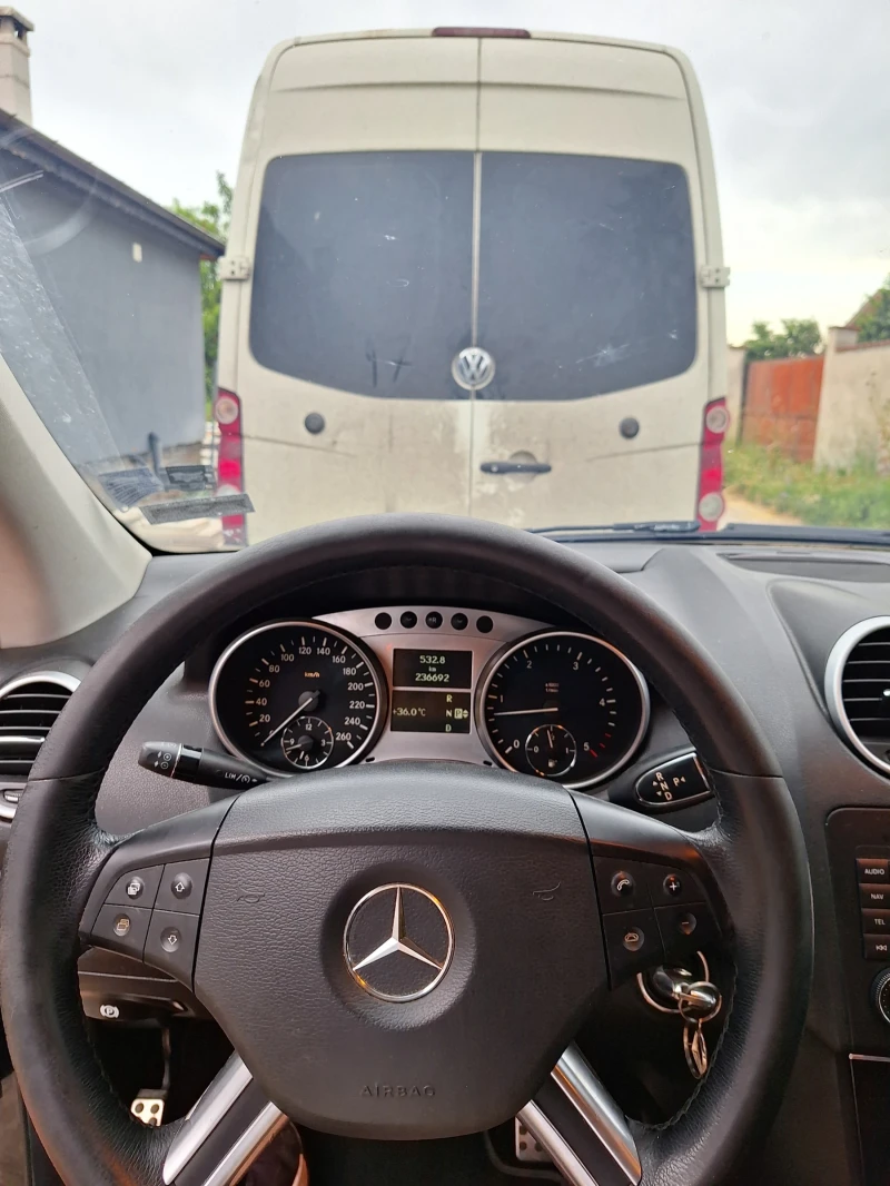 Mercedes-Benz ML 320 5, снимка 8 - Автомобили и джипове - 52860346