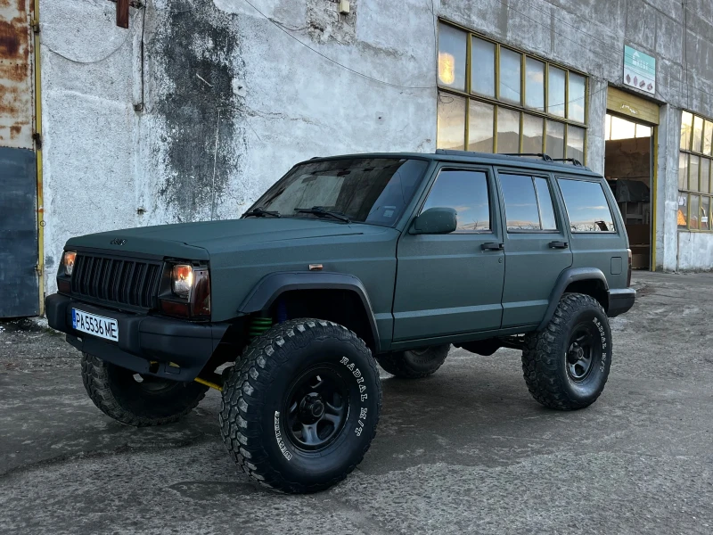 Jeep Cherokee, снимка 8 - Автомобили и джипове - 53268308