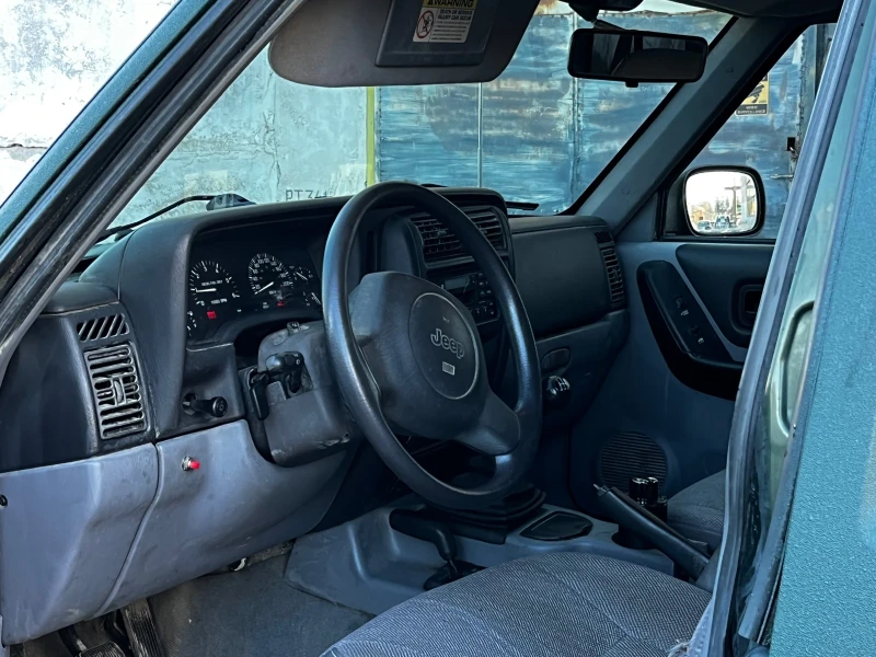 Jeep Cherokee, снимка 11 - Автомобили и джипове - 53268308