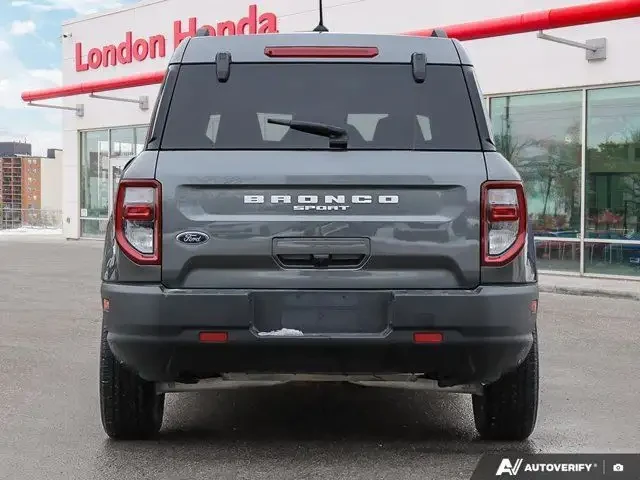 Ford Bronco Един собственик/Чист Карфакс, снимка 2 - Автомобили и джипове - 54066635