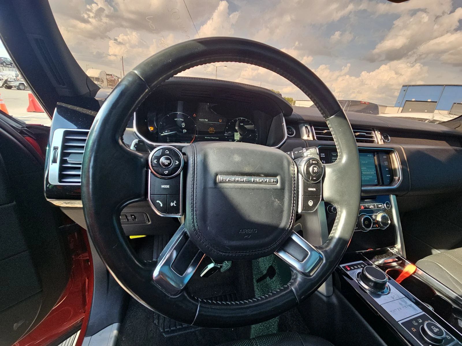 Land Rover Range rover Digital cockpit* Meridian* Обдух* Масаж* Пано - изображение 8