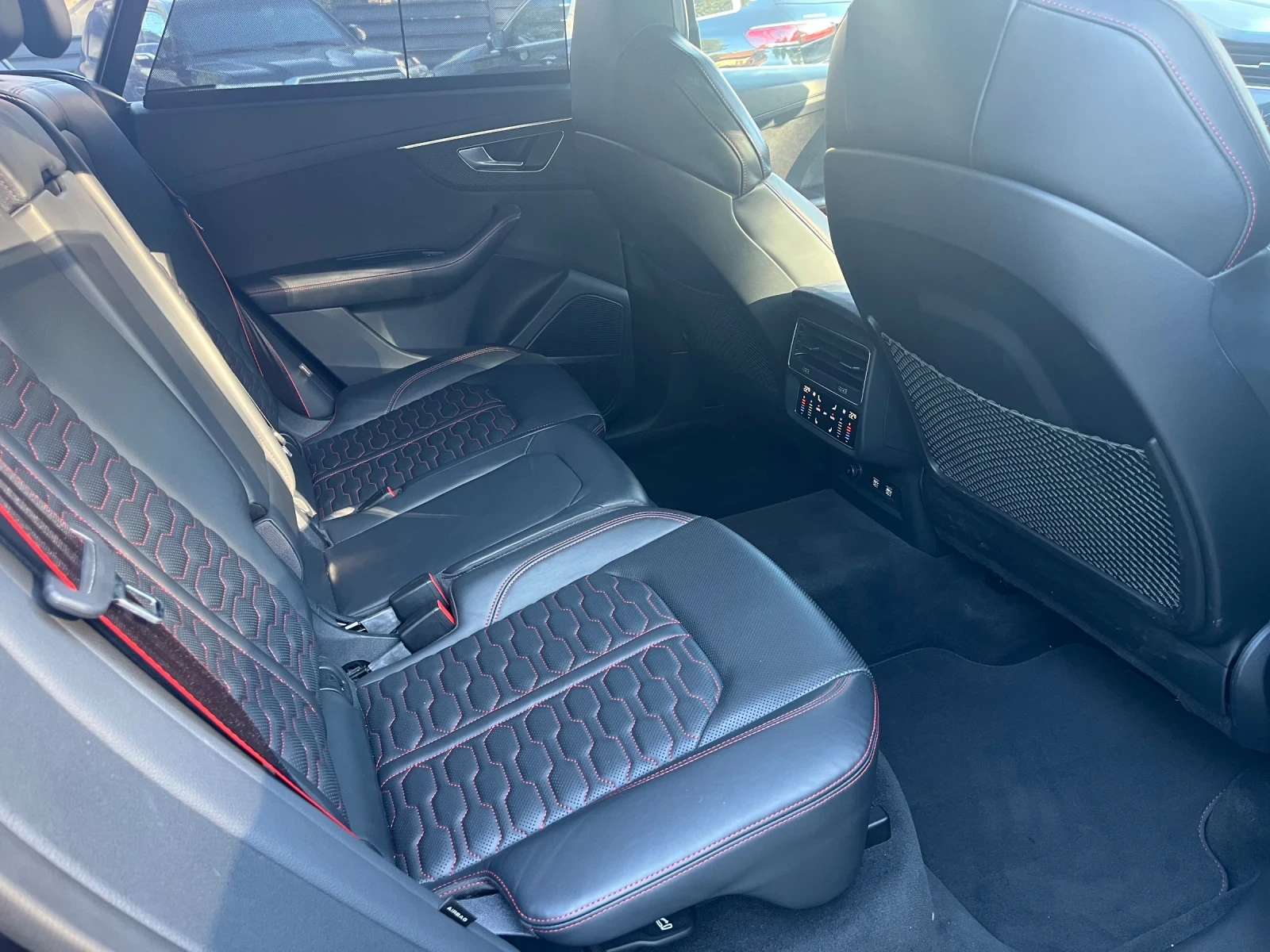 Audi RSQ8 4.0/CARBON/CERAMIC/MATRIX/B&Q/LIZING!!! - изображение 9