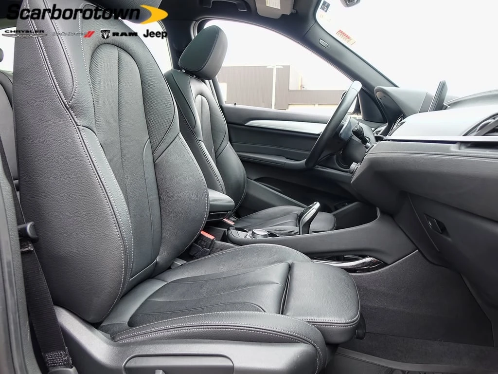 BMW X1 * xDrive28i Sports Activity Vehicle | Sunroof * CA | Mobile.bg   8