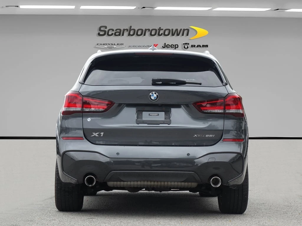 BMW X1 * xDrive28i Sports Activity Vehicle | Sunroof * CA | Mobile.bg   12