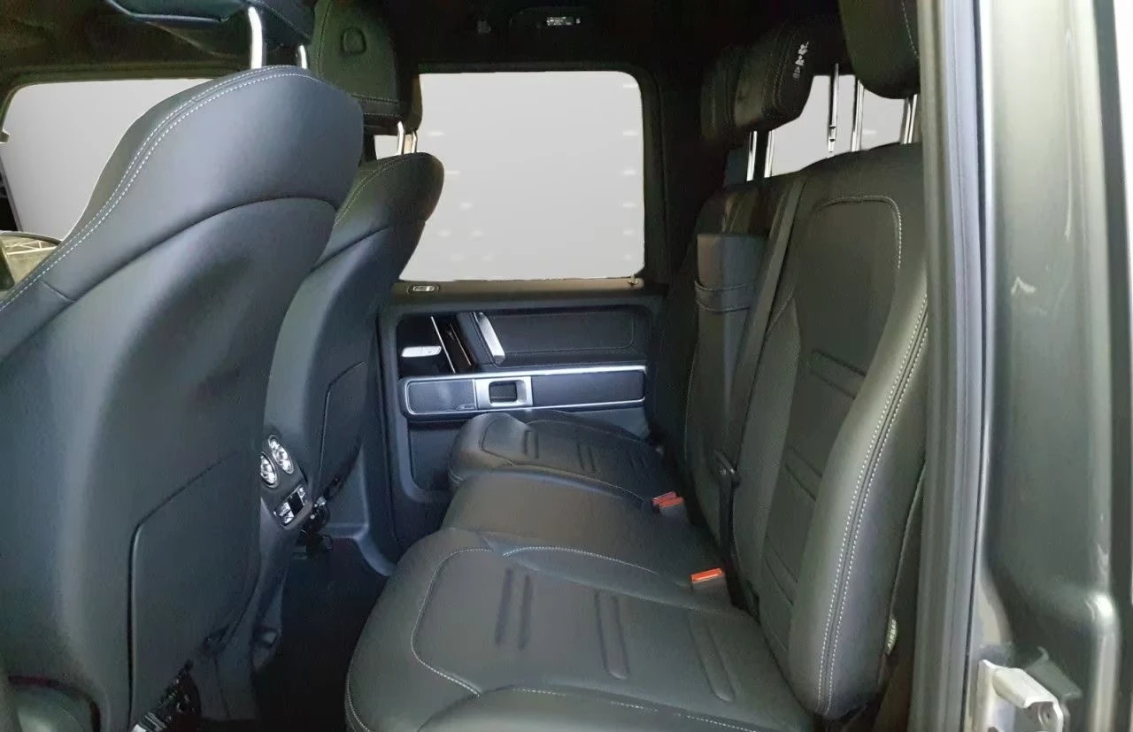 Mercedes-Benz G 450 d/AMG/4MATIC/FACELIFT/NIGHT/BURM/360/, снимка 14 - Автомобили и джипове - 54028851