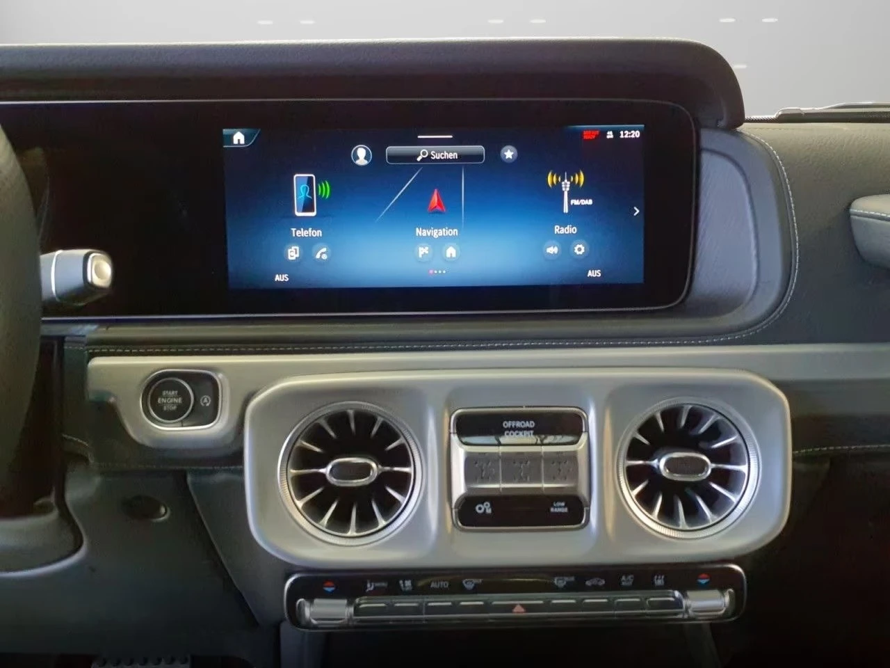 Mercedes-Benz G 450 d/AMG/4MATIC/FACELIFT/NIGHT/BURM/360/, снимка 11 - Автомобили и джипове - 54028851