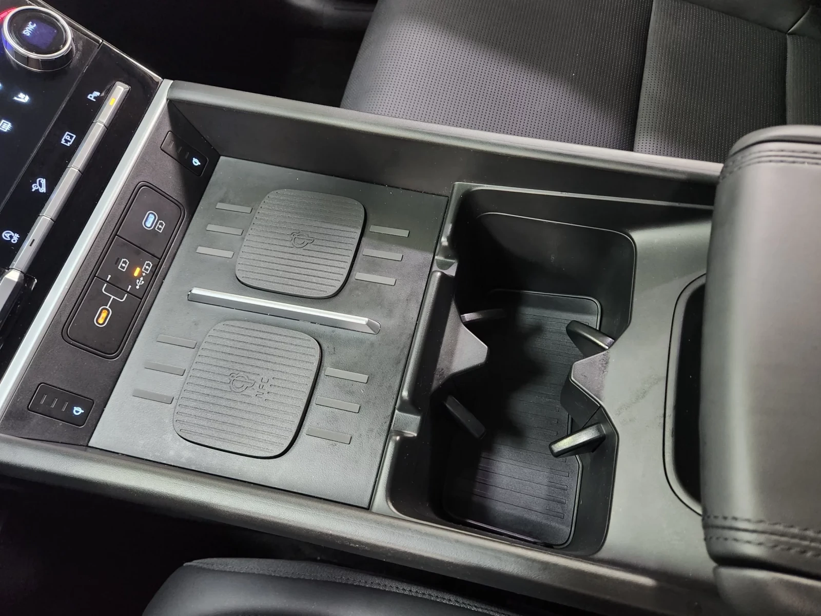 Hyundai Santa fe 2026* Exclusive* ОБДУХ* 2 КЛЮЧА* 12.350 КМ* КРАЙНА, снимка 11 - Автомобили и джипове - 54243818