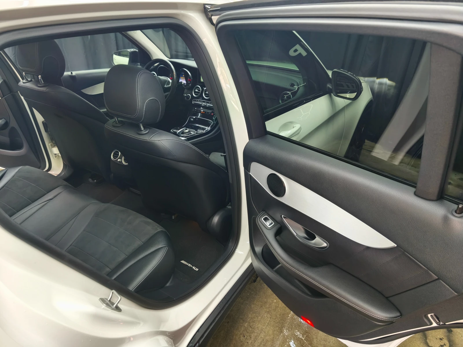 Mercedes-Benz GLC 250 204k.c Automatic 4matic Euro6B, снимка 9 - Автомобили и джипове - 55307770