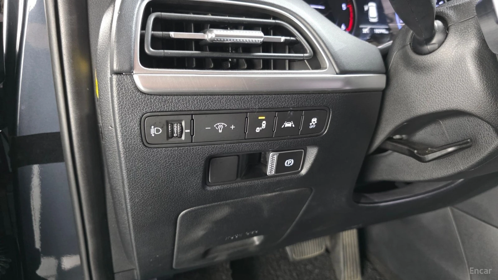 Hyundai Palisade * 7 МЕСТА* KEYLESS* Camera* ПОДГРЕВ* , снимка 15 - Автомобили и джипове - 55584524