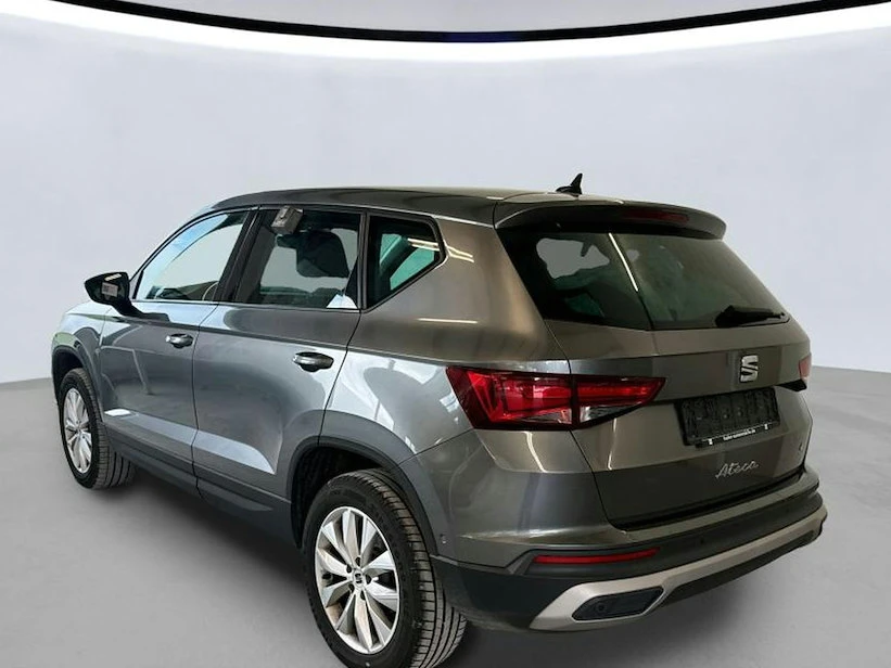 Seat Ateca 2.0 TDI 4Drive DSG Style, от официален дилър, снимка 2 - Автомобили и джипове - 55847148