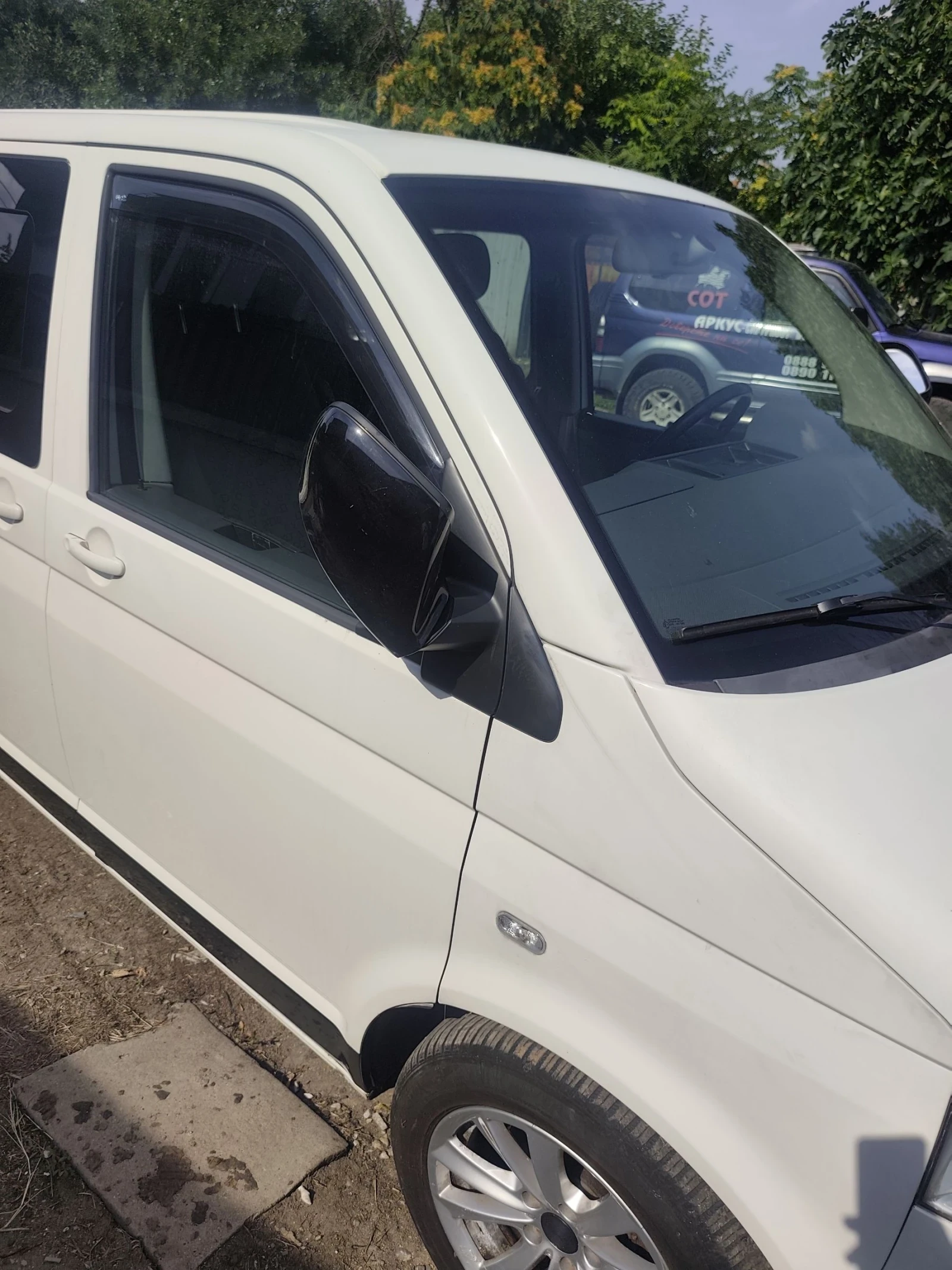 VW Transporter 2.5 TDi.  Двойна кабина, снимка 2 - Бусове и автобуси - 55424898