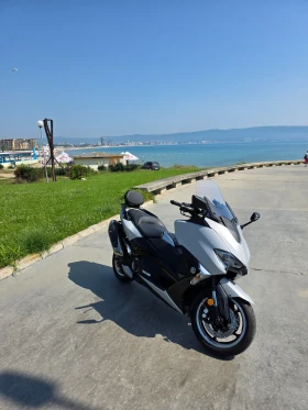  Yamaha T-max