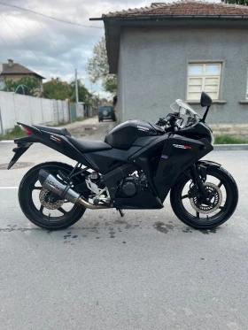 Обява за продажба на Honda Cbr ~4 200 лв. - изображение 1