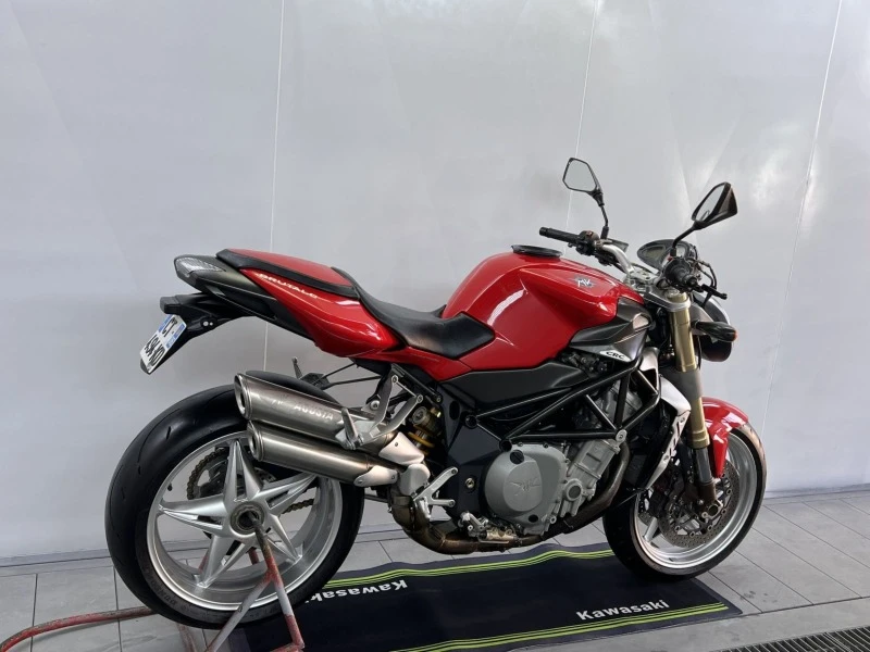 MV Agusta Brutale 750, снимка 6 - Мотоциклети и мототехника - 45136640