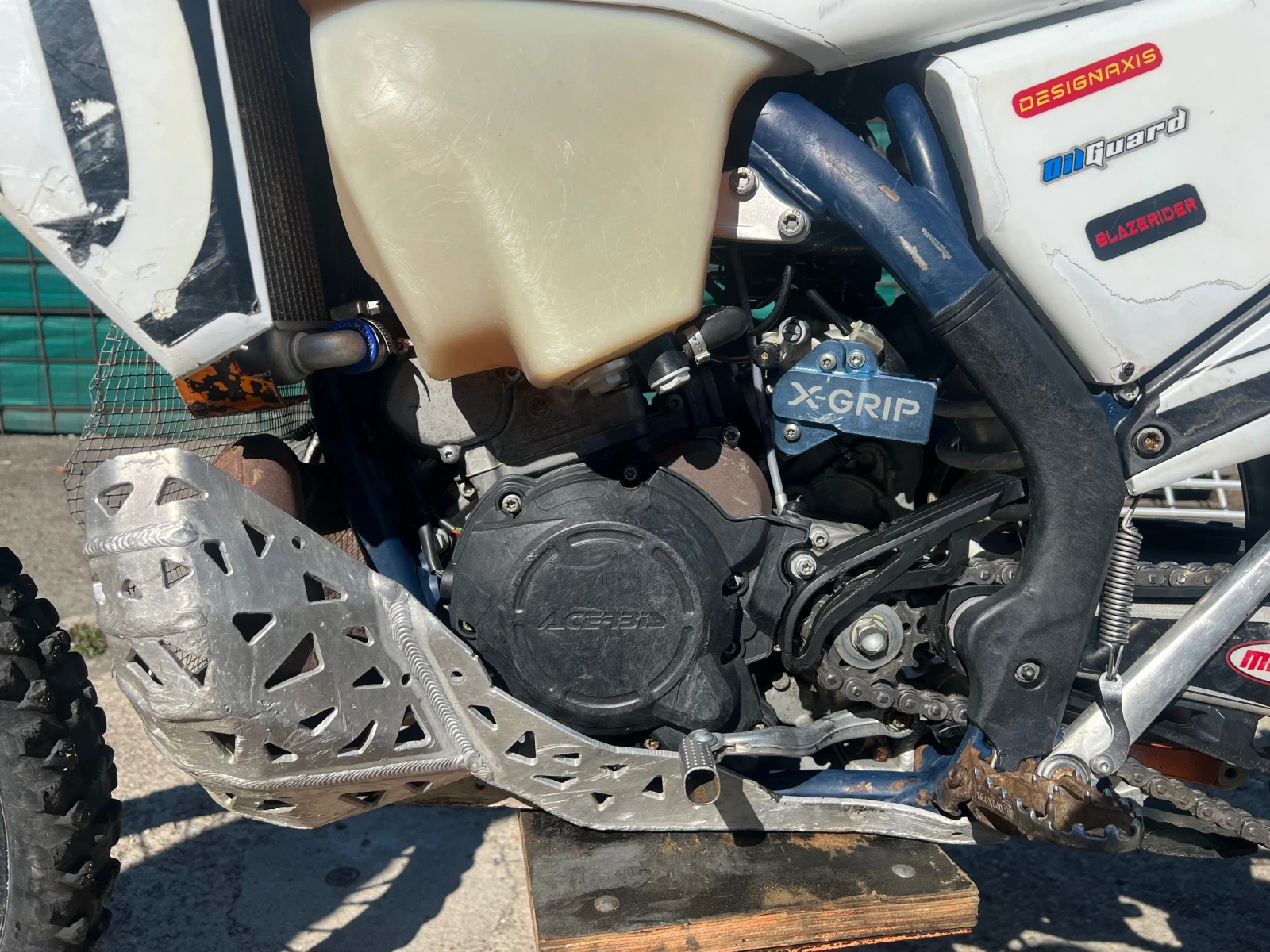Husqvarna TE 300, снимка 6 - Мотоциклети и мототехника - 56244367