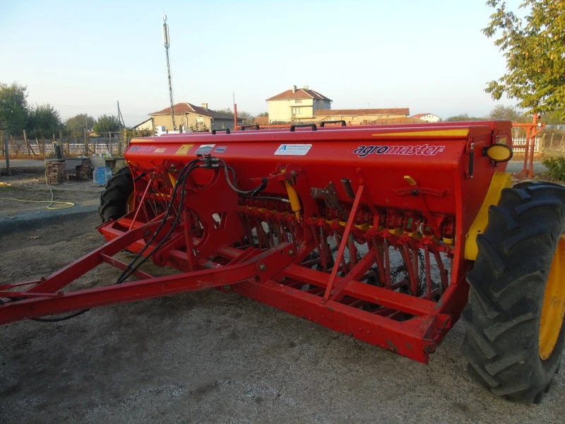 Сеялка Agromaster 4 m, снимка 1 - Селскостопанска техника - 42651601