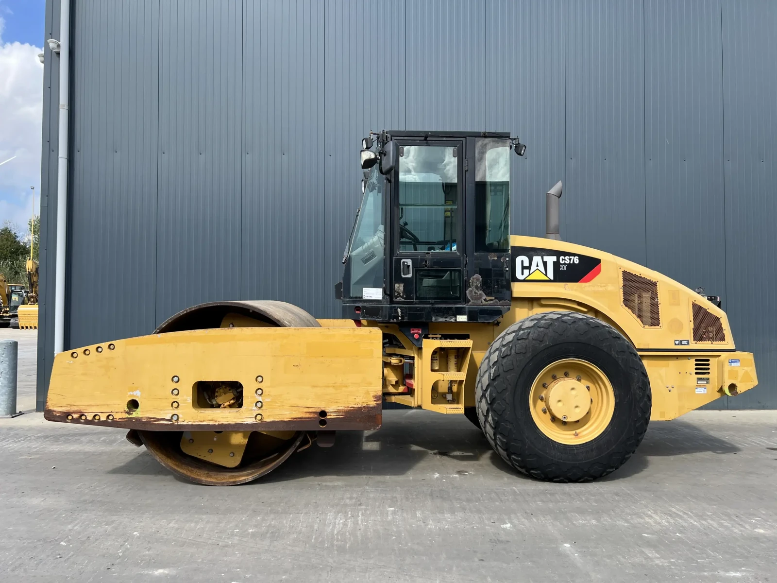 Валяк Cat CS76 XT - изображение 2
