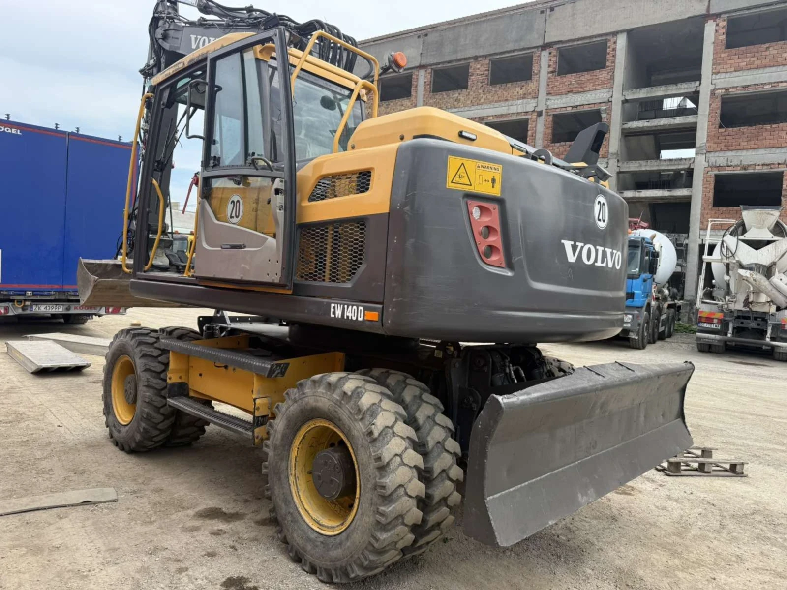 Багер Volvo EW140D  - изображение 4