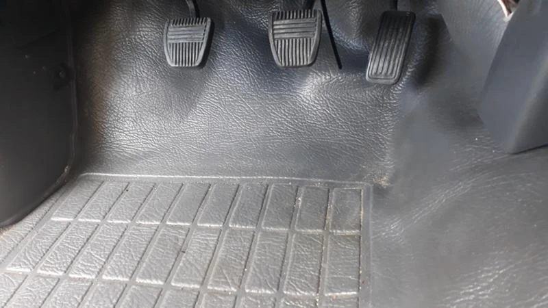 ������ Frankia TOYOTA HILUX 2.4D | Mobile.bg � ����������� 6