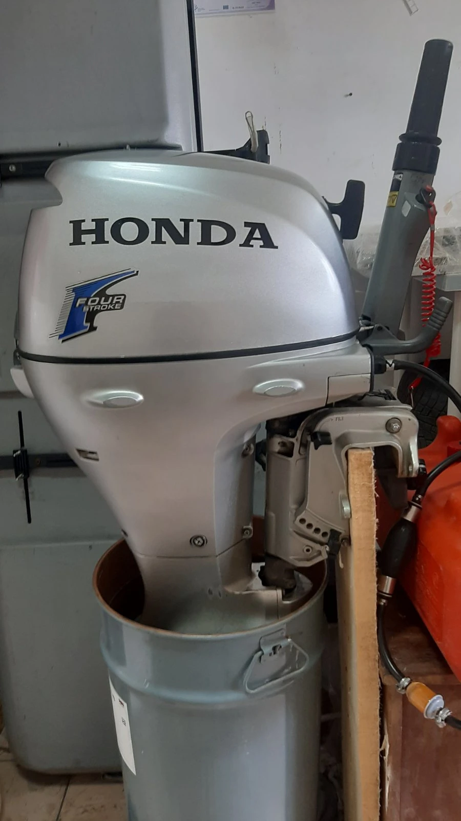 Двигател Honda 8 к.с. 4 тактовн Извънбордов Обслужен