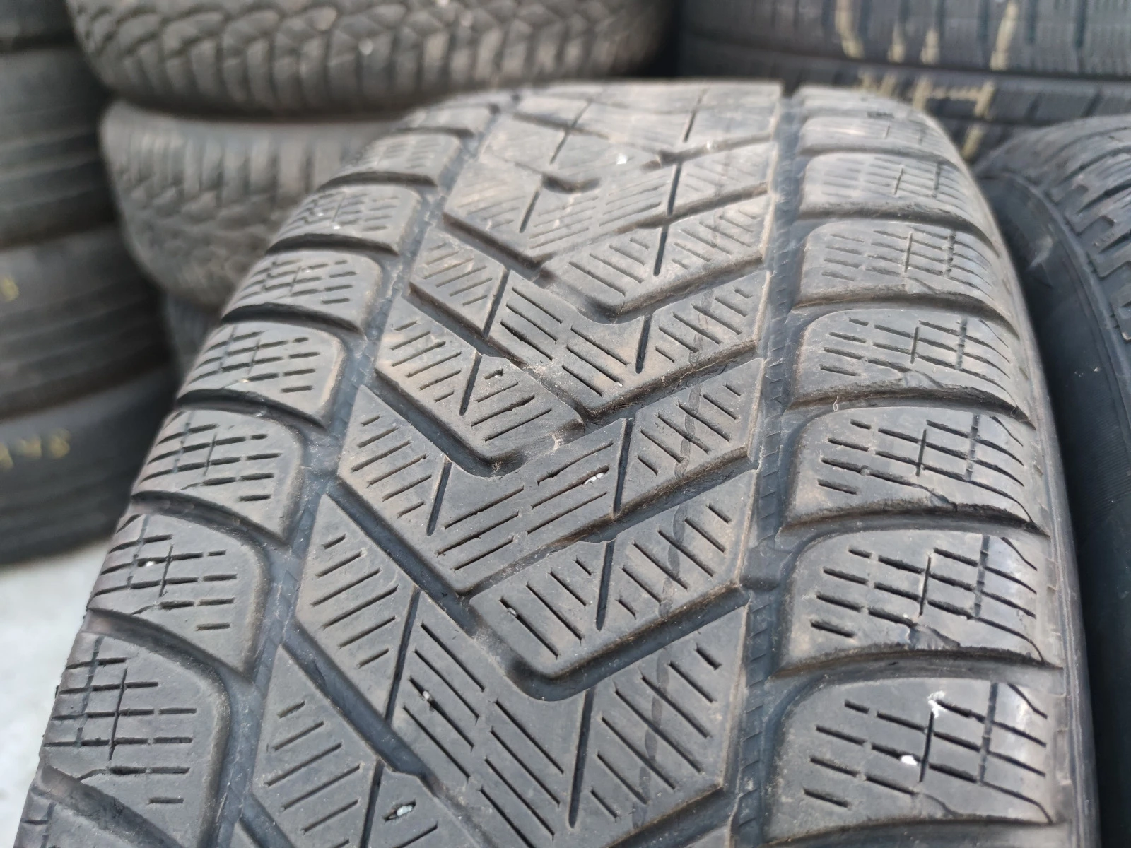  235/50R18 | Mobile.bg   4