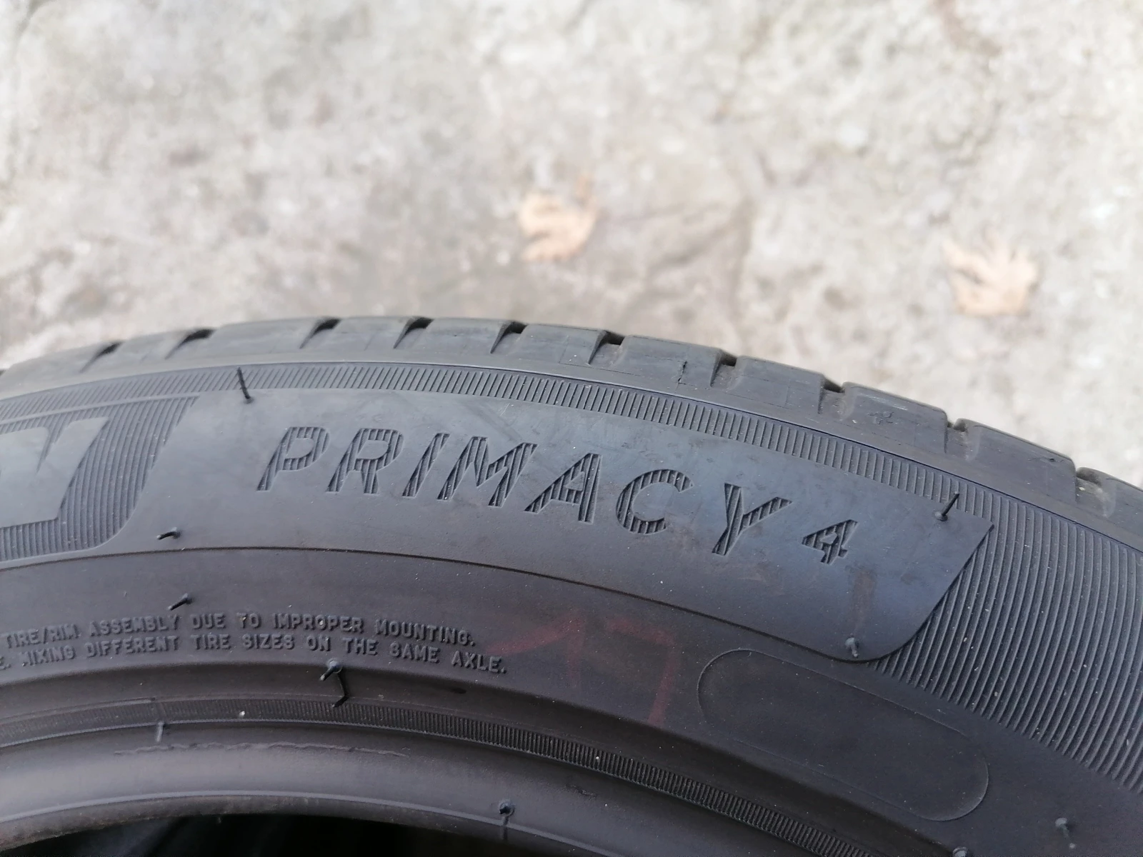 Гуми Летни 225/50R18, снимка 4 - Гуми и джанти - 53853918