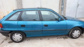 Opel Astra 1.4 , снимка 5