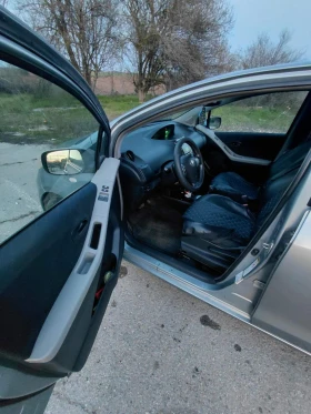 Toyota Yaris Автомат , снимка 8