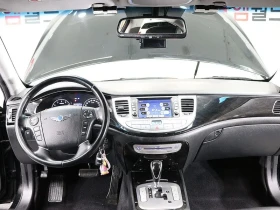 Hyundai Genesis 3.3, снимка 5