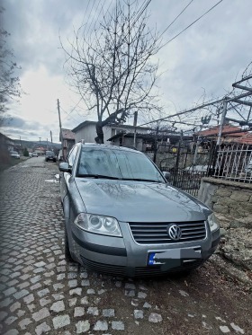 VW Passat, снимка 1 - Автомобили и джипове - 43748773