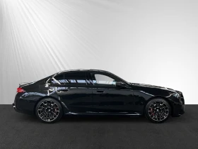 BMW M5 4.4 V8/PLUG-IN/NEW MODEL/CARBON/B&W/ICONIC GLOW/, снимка 4