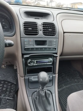 Renault Laguna - 900 € / 1760.25 лв. - 30298192 10
