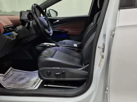 VW ID.4  PRO * АМБИЕНТ* 2 КЛЮЧА* ПАНОРАМА* ПОДГРЕВИ* CARFA - 19100 € / 37356.35 лв. - 49557528 5
