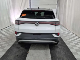VW ID.4  PRO * АМБИЕНТ* 2 КЛЮЧА* ПАНОРАМА* ПОДГРЕВИ* CARFA - 19100 € / 37356.35 лв. - 49557528 17