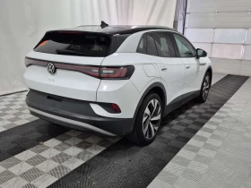 VW ID.4  PRO * АМБИЕНТ* 2 КЛЮЧА* ПАНОРАМА* ПОДГРЕВИ* CARFA - 19100 € / 37356.35 лв. - 49557528 3