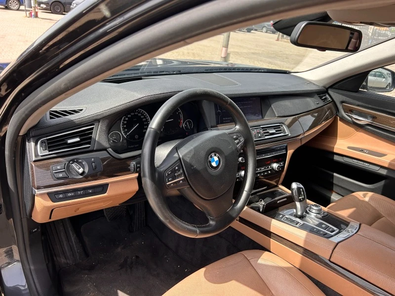 BMW 730 D AVTOMAT/NAVI/KOJA EURO 5 ЛИЗИНГ, снимка 12 - Автомобили и джипове - 46153357