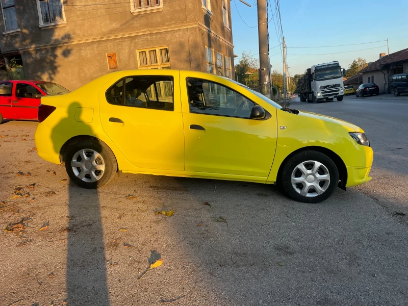 Dacia Logan Dacia Logan 1.5 dci 28.12.2016г, снимка 4 - Автомобили и джипове - 47921954