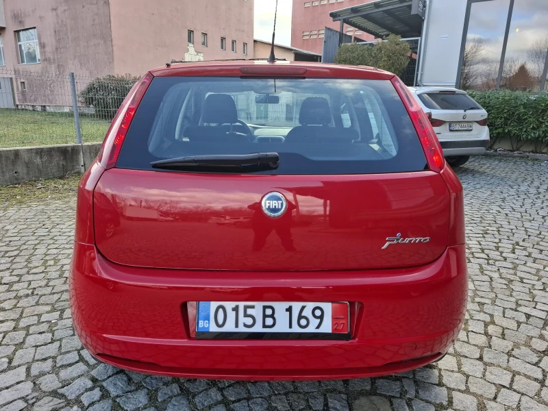 Fiat Punto GRANDE 1.4i 160000км.РЕАЛНИ!!! ОТЛИЧНА!!!, снимка 4 - Автомобили и джипове - 48337920