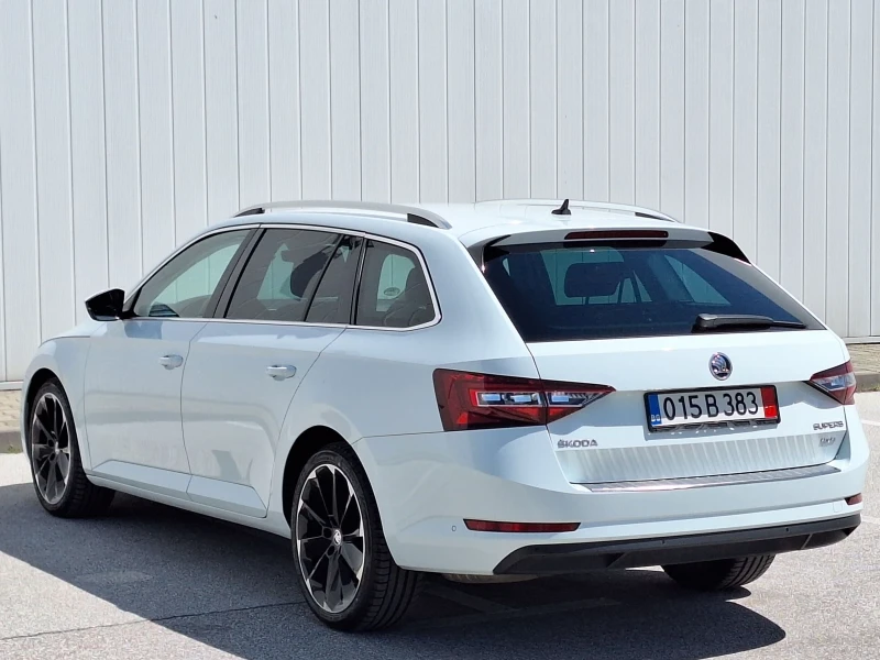 Skoda Superb  2.0 TDI 190 к.с. 4х4 ПЪЛНА СЕРВИЗНА  ИСТОРИЯ, снимка 3 - Автомобили и джипове - 50050065