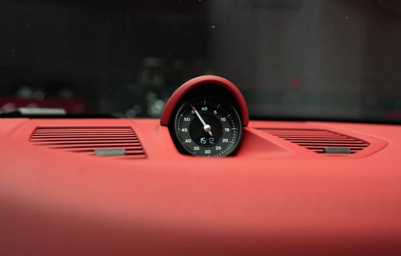 Porsche 911 Carrera 4 GTS 3.6 T-Hybrid, снимка 8 - Автомобили и джипове - 50858690